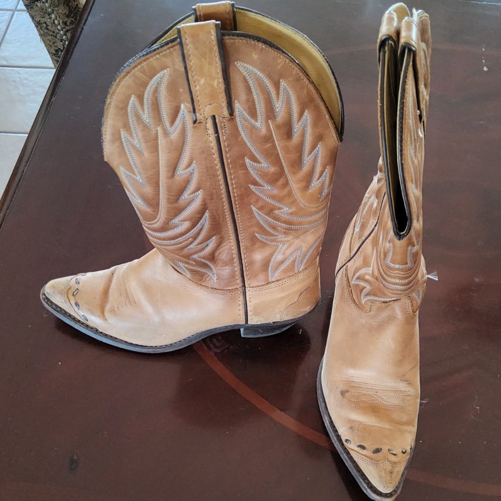 Womens cowboy boots